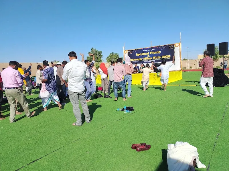 Mussafah Walking & Cycling Trail outdoor adventure in Mussafah, Abu Dhabi